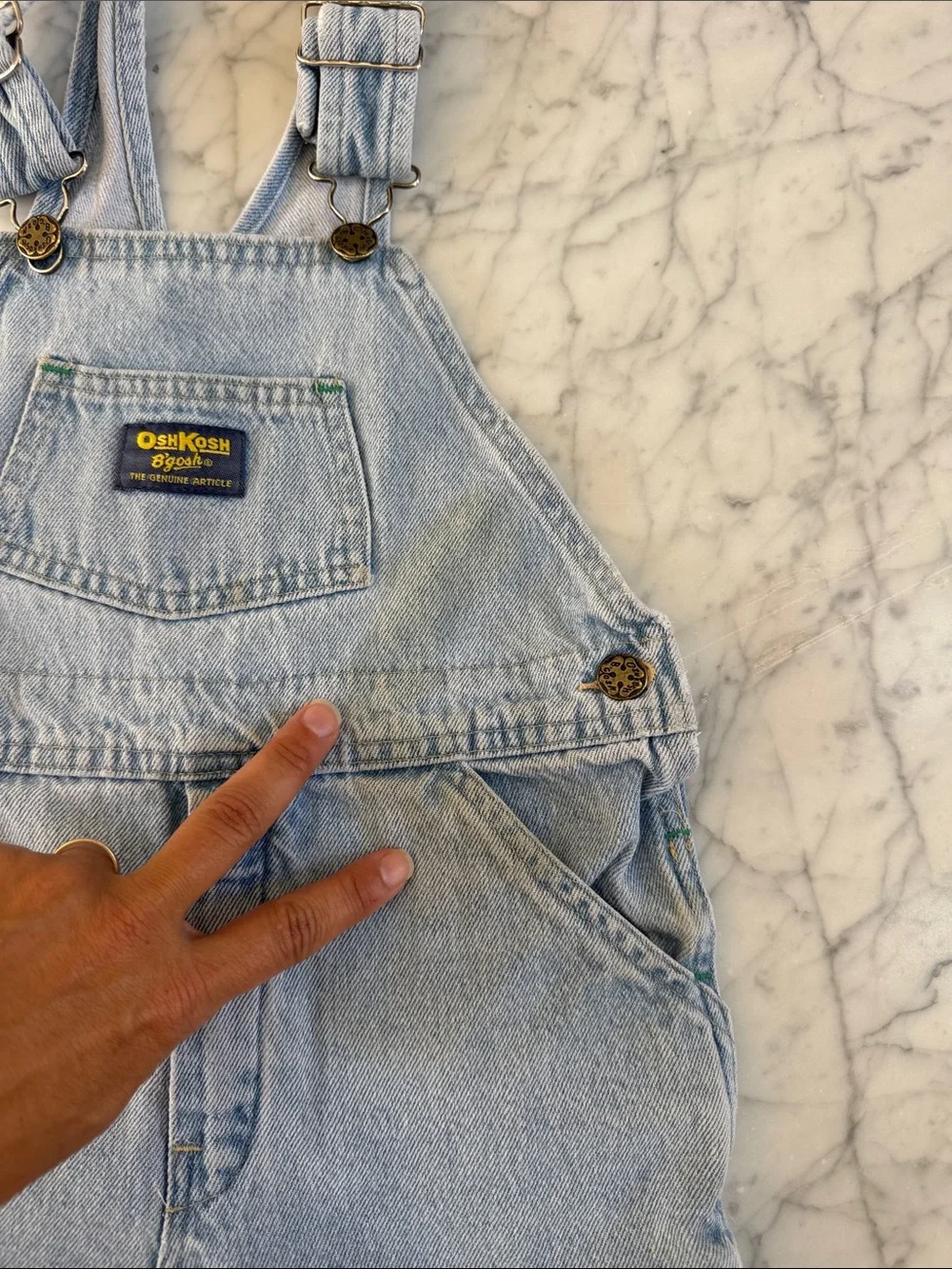 VTG Oshkosh B’gosh Vestback Denim Short Overalls short size 6Y